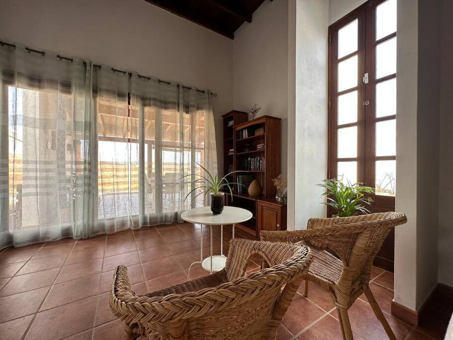 Private Villa With Pool In The Mountains Pajara  Ngoại thất bức ảnh